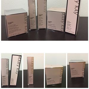 Mary Kay Time Wise Repair Set.